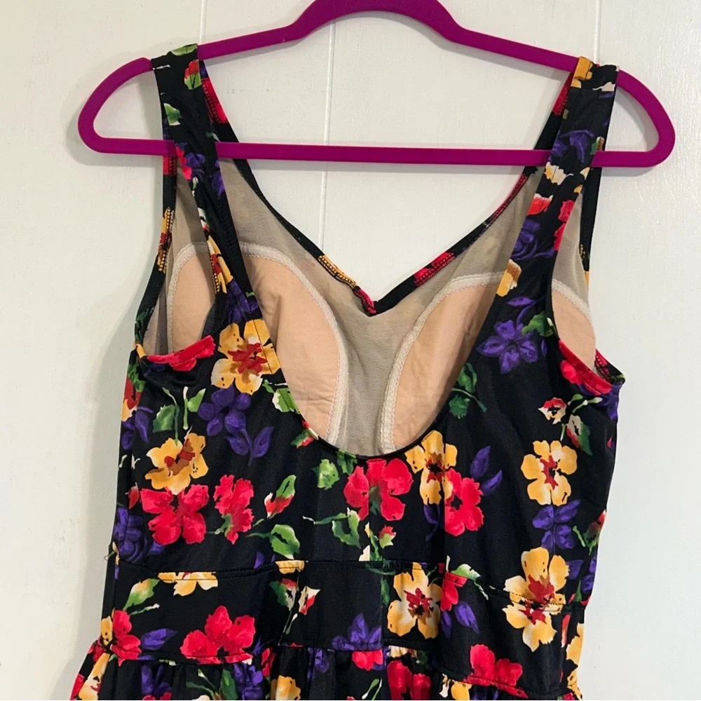 Westbound Beach Summer Swimwear Floral One Piece Skirt Swimsuit Size 24. - Picture 4 of 14